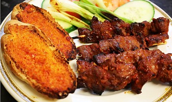 Thưởng thức ẩm thực xứ biển Nha Trang
